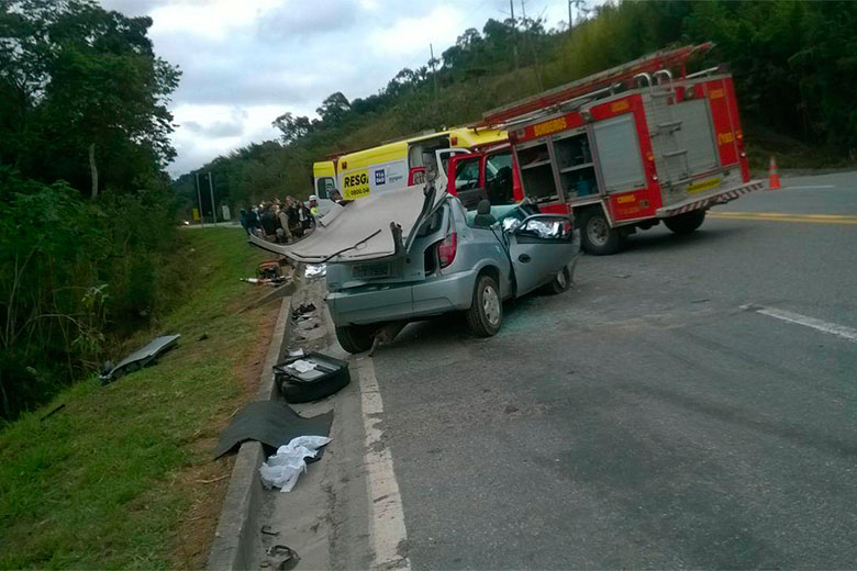 acidente 040 divulgação bombeiros2