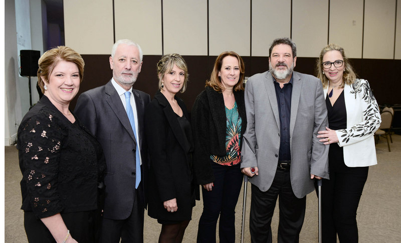 Suely-Navarro-António-Nóvoa-Heloisa-Delage-Ana-Mário-Sérgio-Cortella-e-Beatriz-010917-fOTO-AELSON-AMARAL