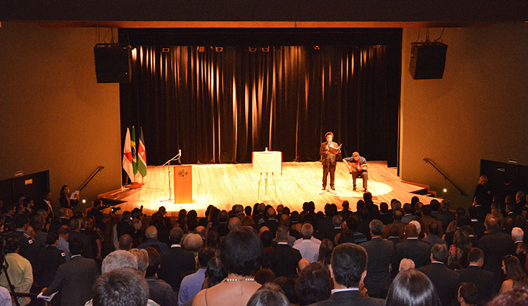 inauguracao teatro