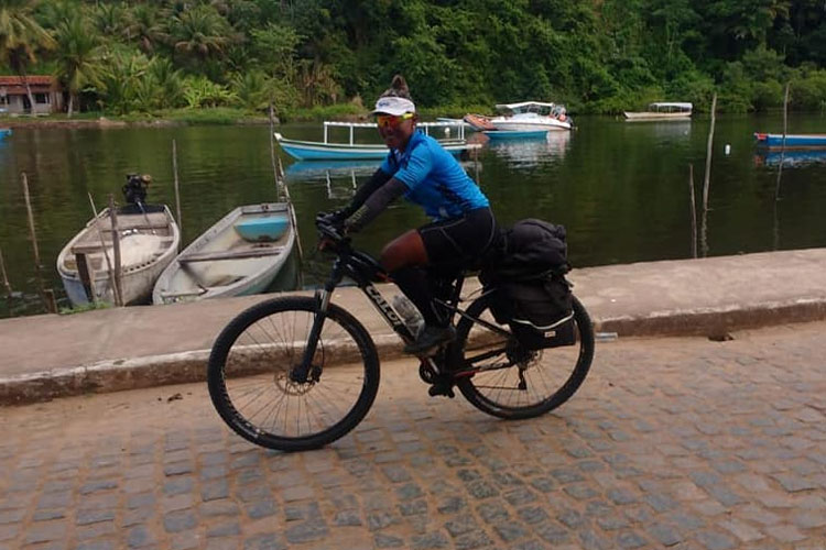 Casal-Allan-Rilza-em-cicloviagem Casal-Allan-Rilza-em-cicloviagem