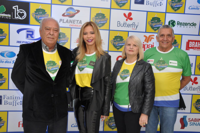 Horácio Dias e a filha Luciana, Maria Amélia e João Hipólito Foto: Wólmer Monteiro