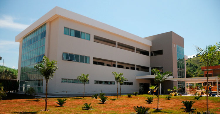 MEC autoriza e Suprema Três Rios abre vestibular para Medicina. Prova 5/8 1 suprema1