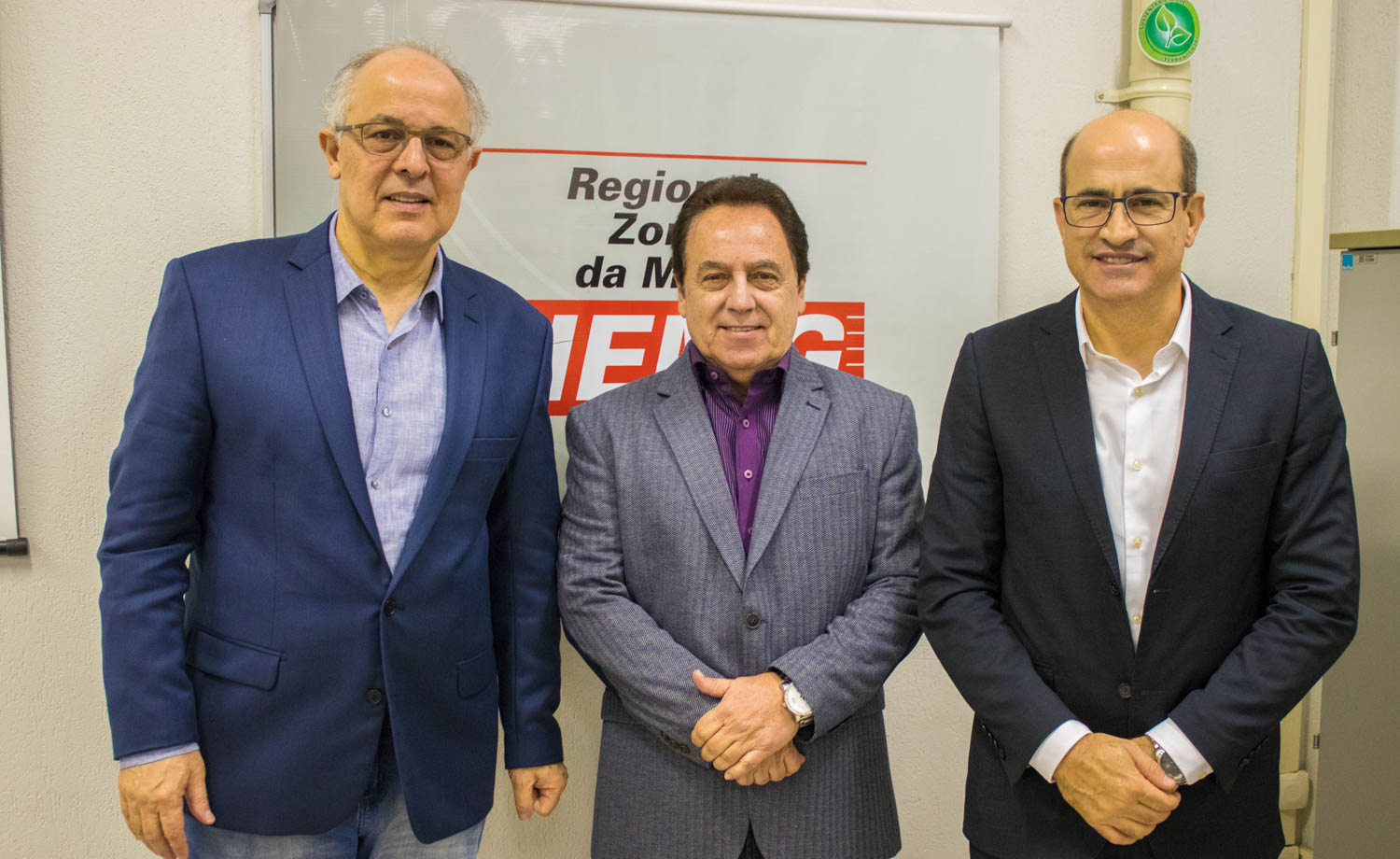 O presidente da Fiemg Regional, Aurélio Marangon entre o presidente do conselho deliberativo do Sebrae, Teodomiro Diniz Camargo e o diretor superintendente, Afonso Maria Rocha, no lançamento da Minascon 2018 Foto: Graciele Vianna