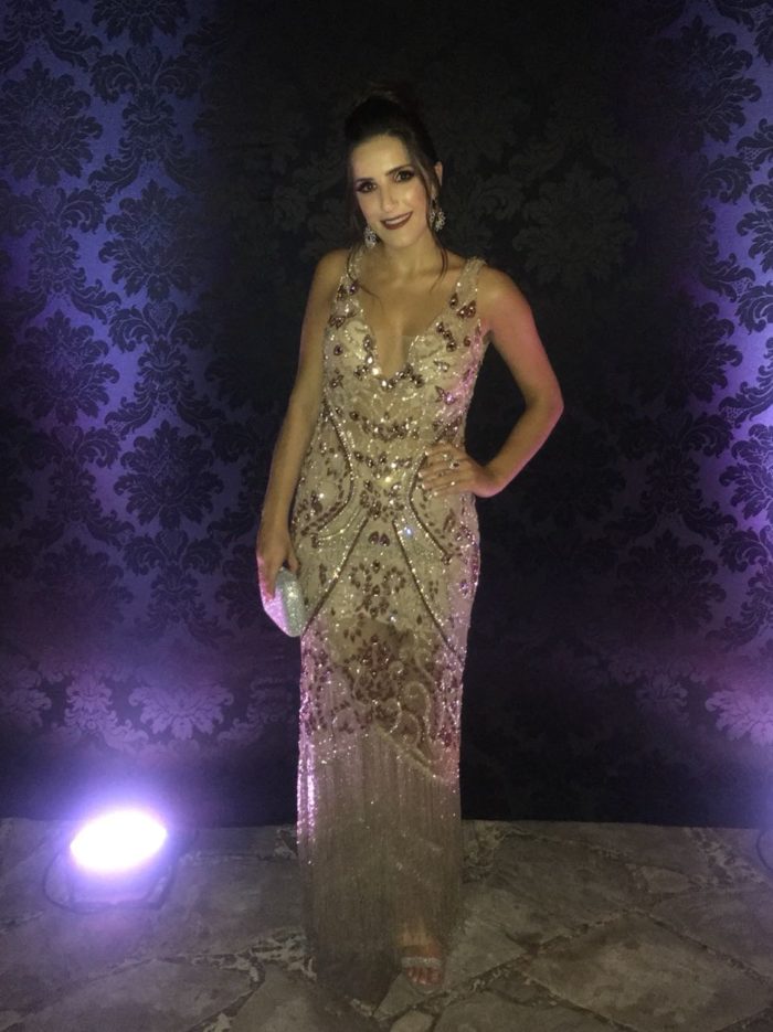 Pablo Galil e Ellen Lopes clicados em noite de festa 2 Júlia Casali Kamil, super ‘chic’, no baile de sua formatura em engenharia pela UFJF