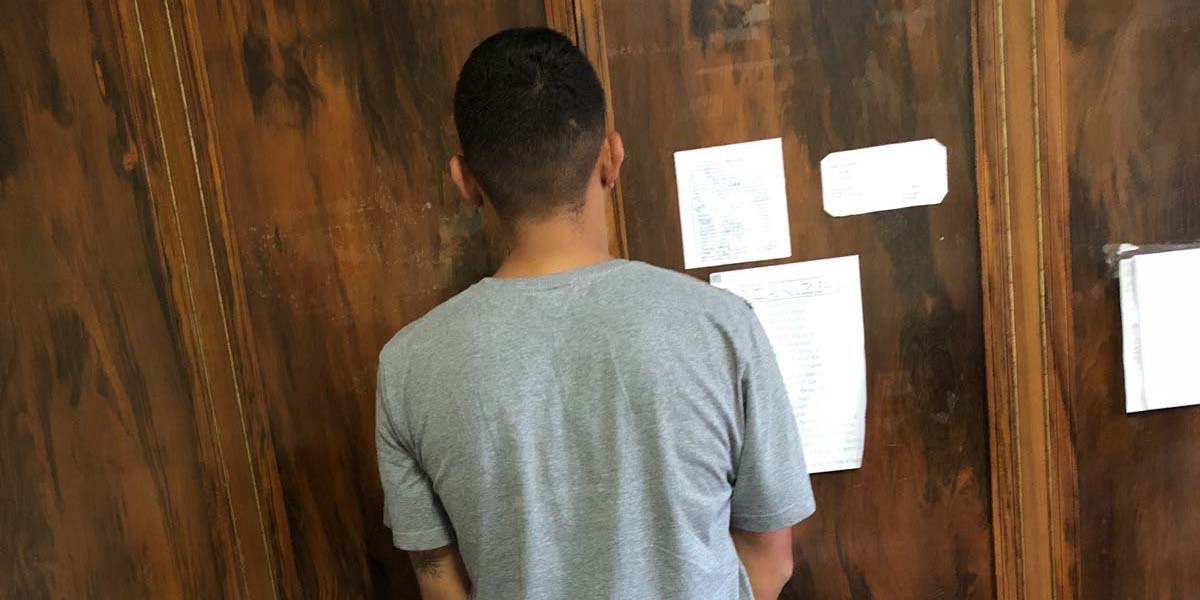 suspeito detido by policia civil