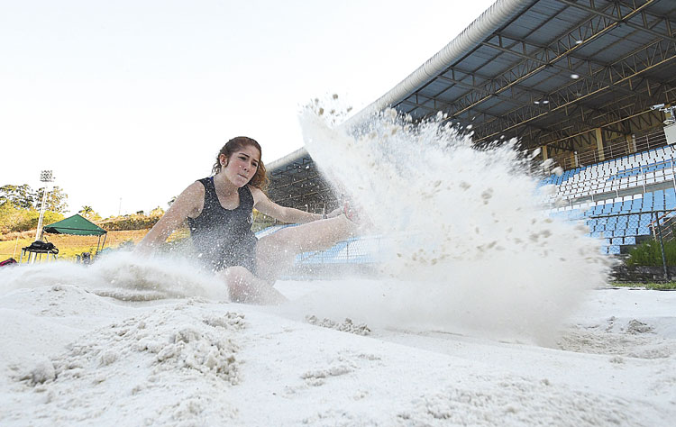 Raíssa-Cria-UFJF-Atletismo