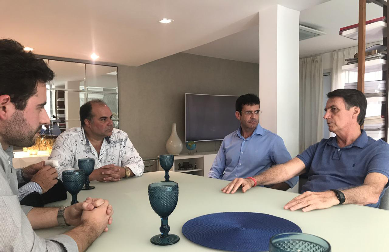 2-Aloísio-Vasconcelos-e-Bolsonaro-SEM-CORTE