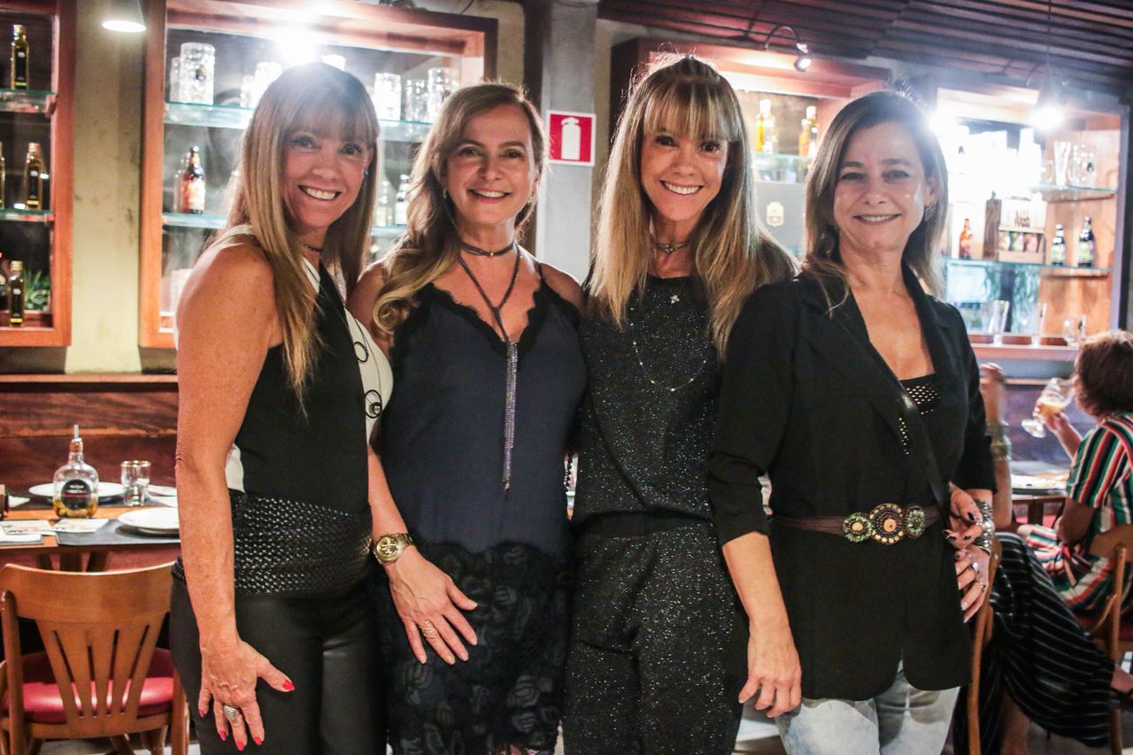 Também na noite, Ana Lúcia Ribeiro Signorelli, Patrícia Touma, Ana Paula Ribeiro e Andréa Touma