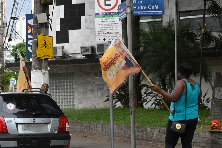 Campanhas-de-rua-Avenida-Independência