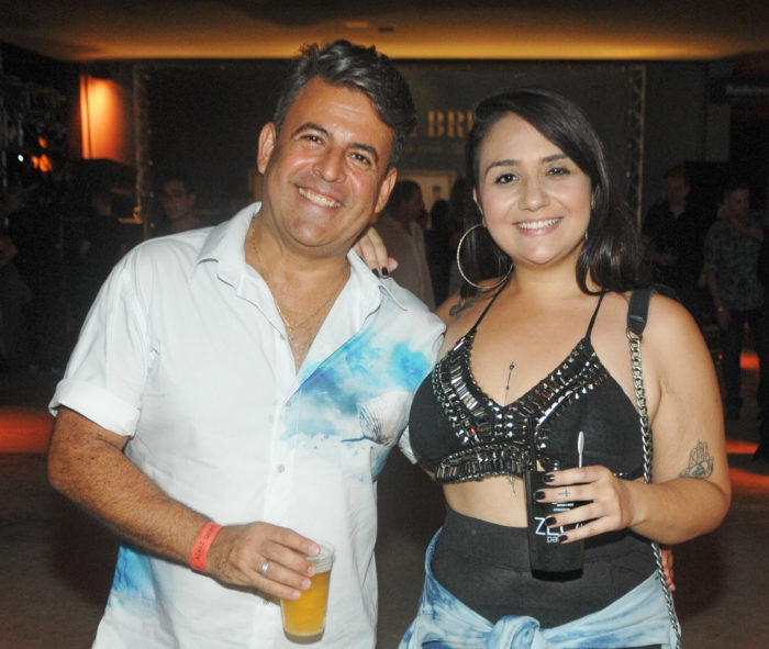 Miguel Macedo e Lorena Tarcitano em noite de festa Foto: Andréa Ottoni