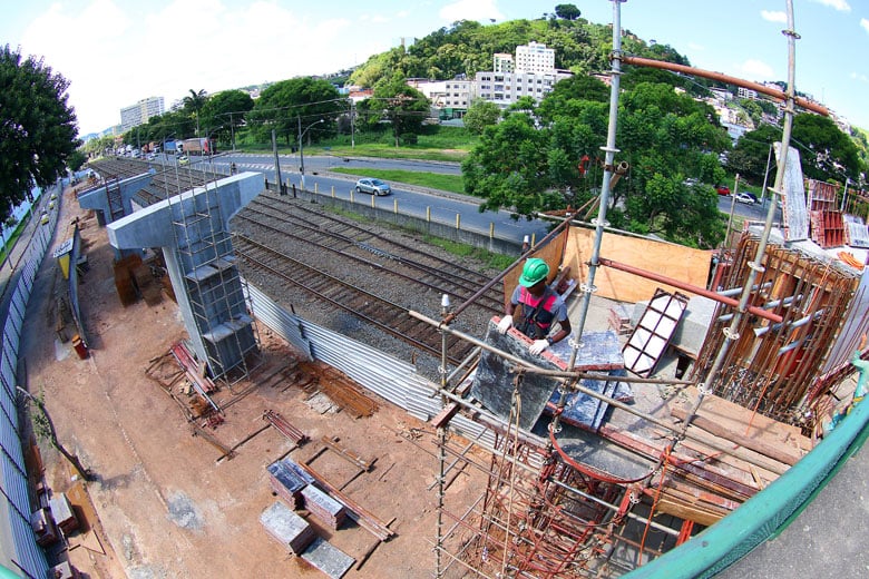 Obras-viaduto-Augusto-Franco