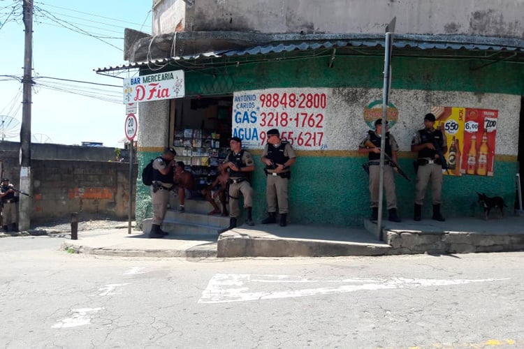 PM ação