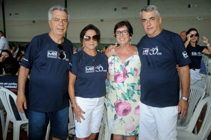 Paloma Matheus, bonita e exuberante, clicada no Arigatô 2 Marcus e Terezinha Barra com Elisa e o aniversariante Marcelo Guedes Barra, que comemorou seus 69 anos e os 50 da MB Contabilidade Foto: Andréa Ottoni