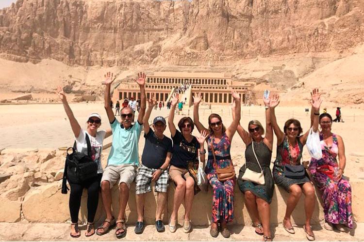 Viagens em grupo: agência oferece pacotes para turistas que não gostam de viajar sozinhos 1 grupo 1