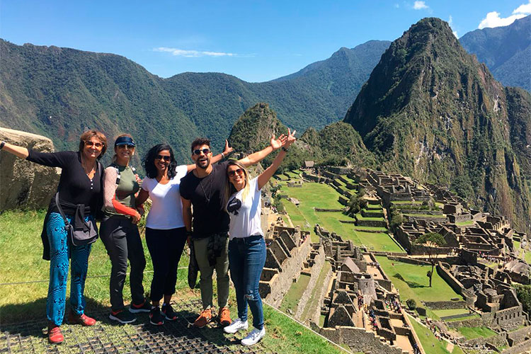 Viagens em grupo: agência oferece pacotes para turistas que não gostam de viajar sozinhos 2 grupo 2