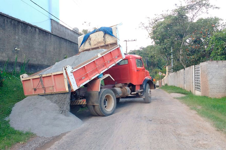 Ansal se une a moradores do Granjas Triunfo para melhorar as condições das ruas do bairro 3 MMM