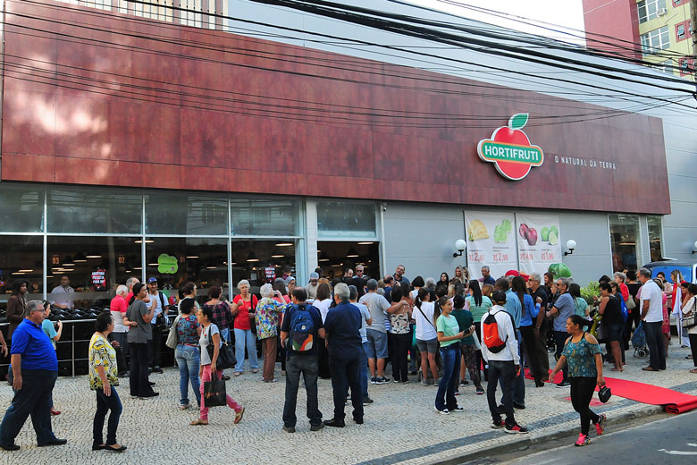 Rede de hortifrútis inaugura unidade em Rio Preto com geração de