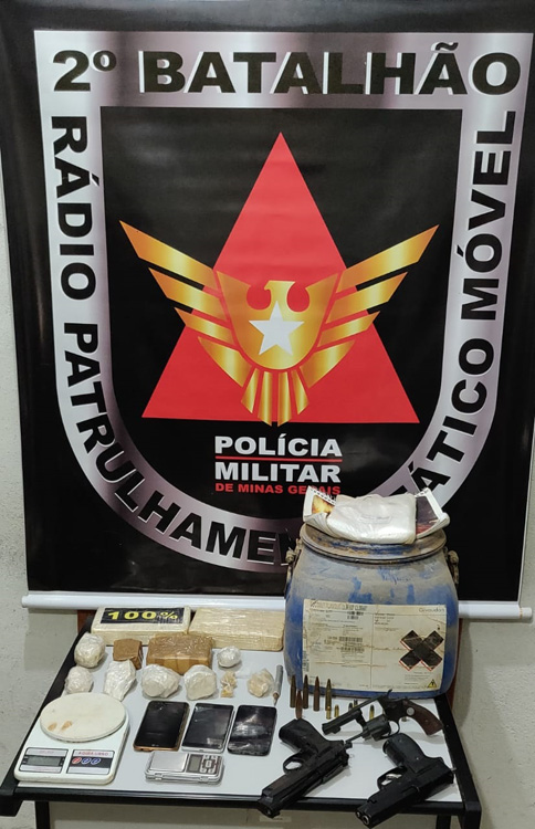 drogas enterradas divulgação PM