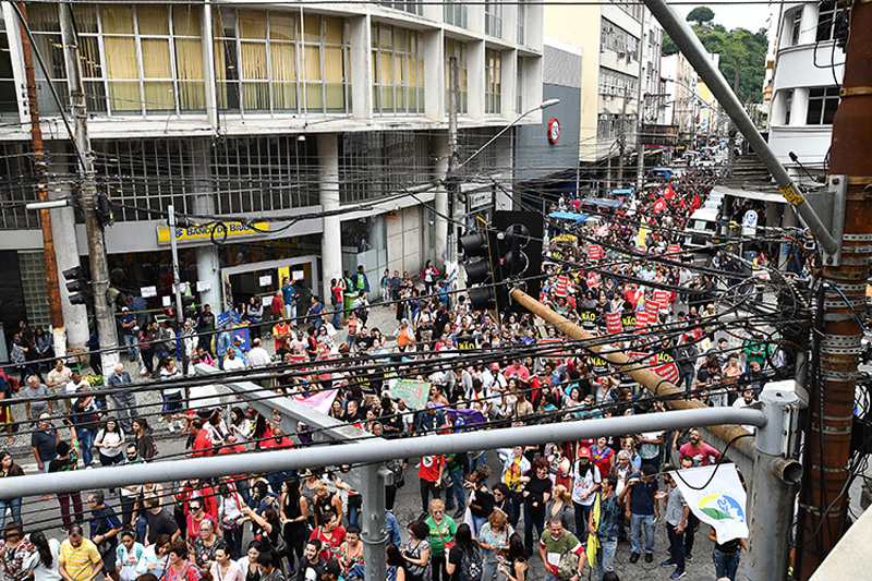 Imagem: Juiz-foranos protestam contra Reforma da Previdência