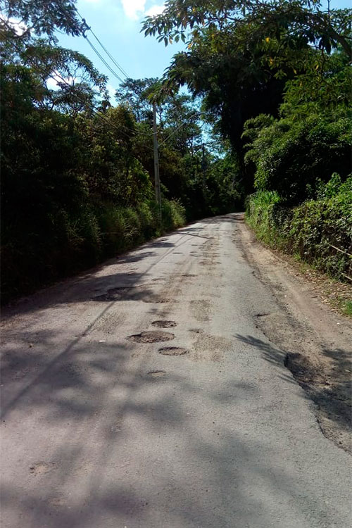 Ansal se une a moradores do Granjas Triunfo para melhorar as condições das ruas do bairro 1 rua com buracos2