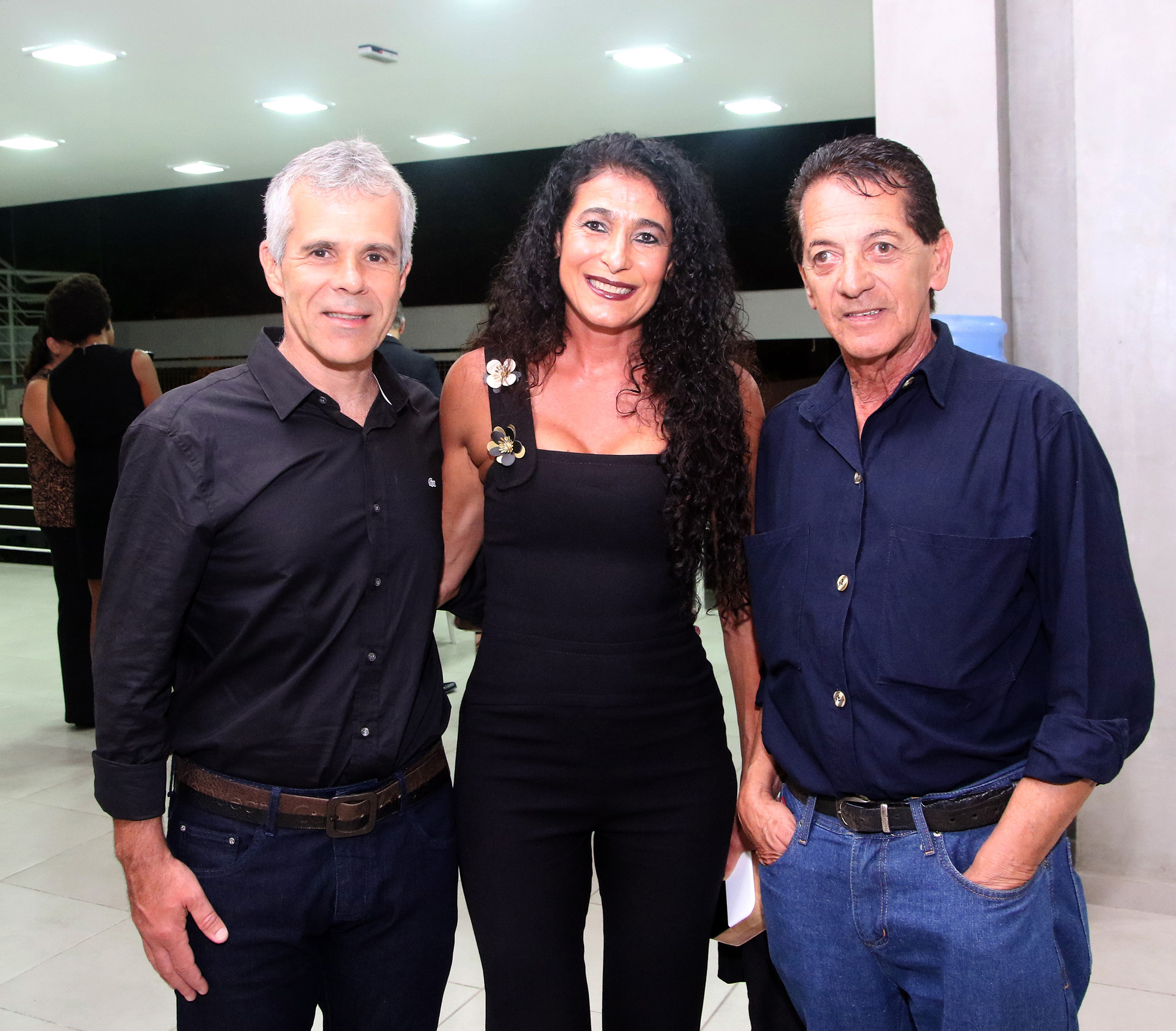 200-Marcos-Scapim-Suzana-Neves-Scapim-e-Edgard-Ribeiro