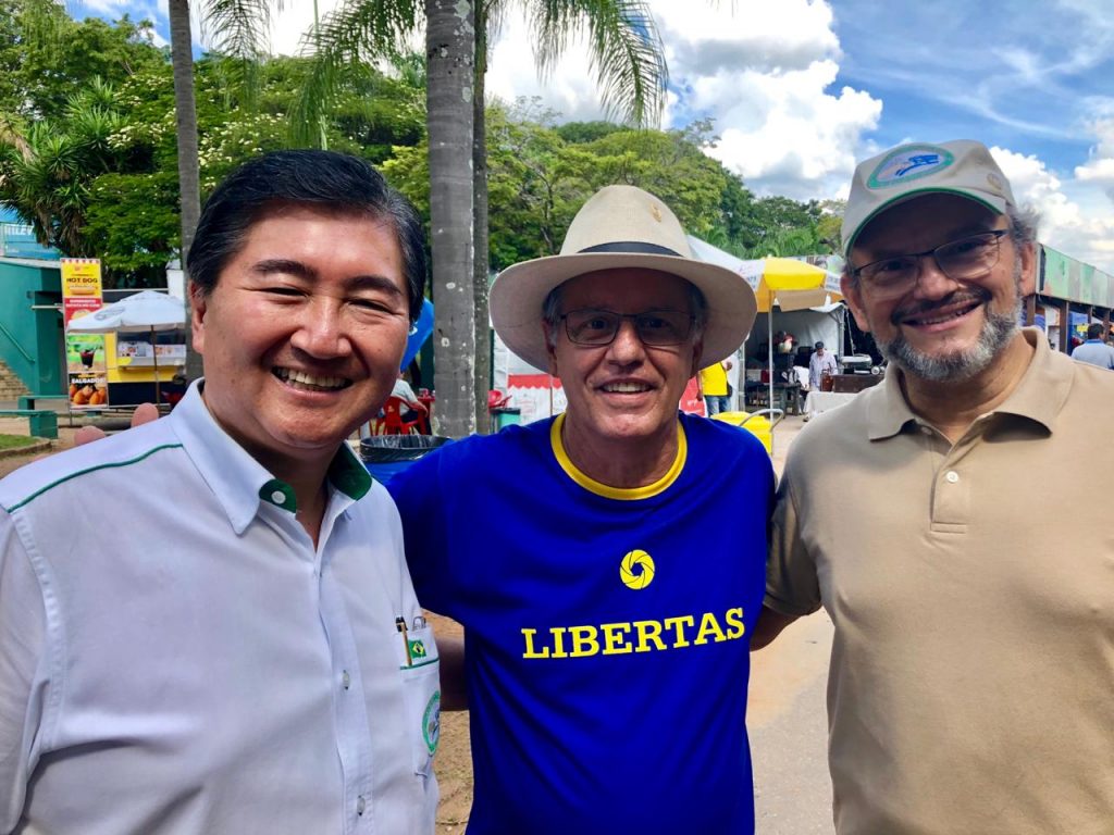 Aelson Amaral Ernesto Paglia 220419 enviada pelo Cesar Romero