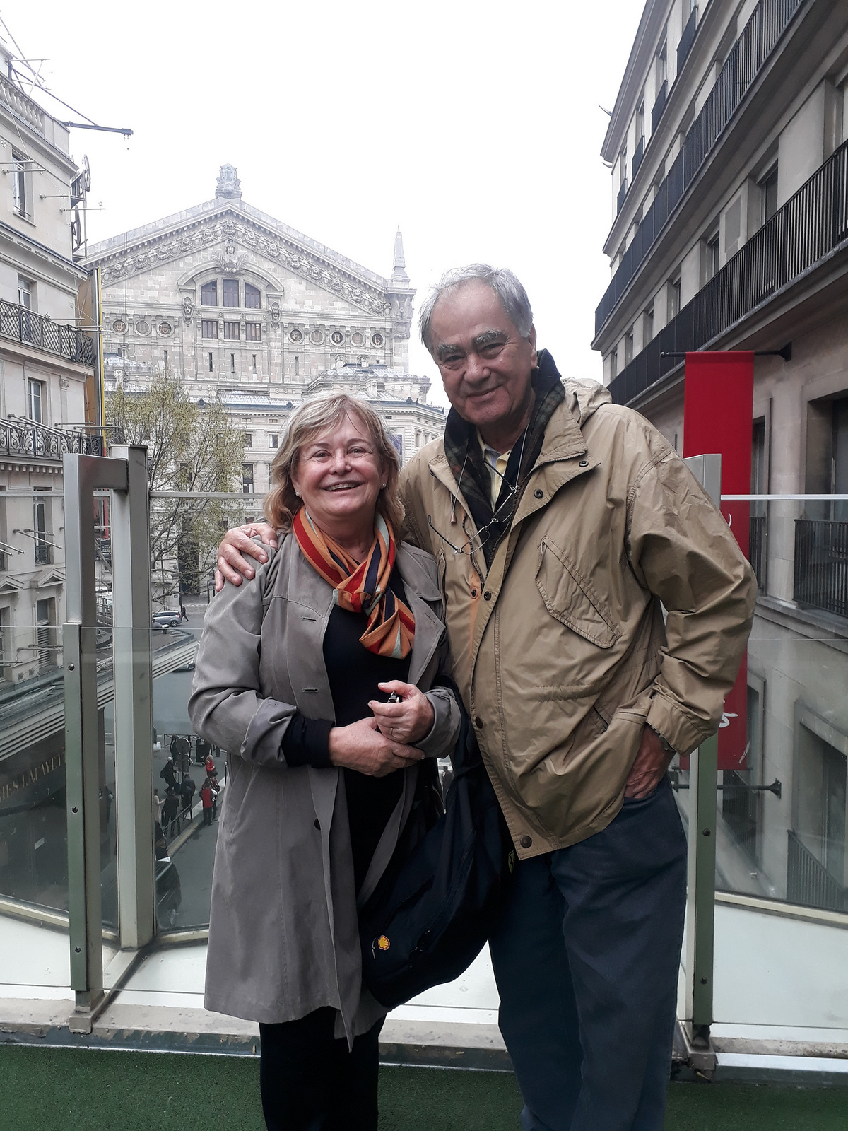 Vera-e-Francisco-Xavier-Amaral-250419-em-Paris
