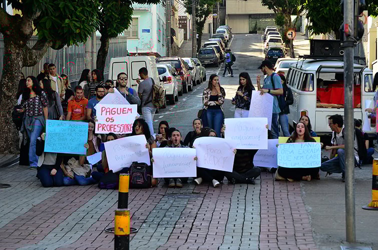 protesto granbery olavo