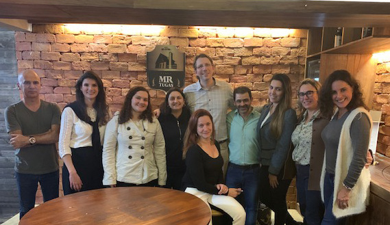Fernando-Priamo-Débora-Viapiana-Yasmim-Alessandra-Luccheti-e-Giancarlo-Luccheti-Rodrigo-Guerra-Jackeline-Jeanne-e-Renata-280619-enviada-pelo-Luiz-Lyra