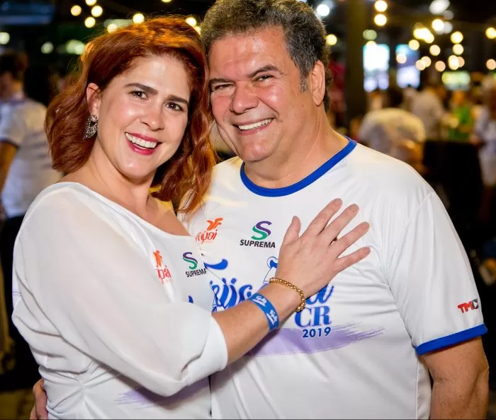 Antônio Fernando Sobrinho e Eliane Granato, o 'coiffeur' Cleyton Wlisses e Elir Andrade 2 Simone Fernandes e Alberto Lavinas Foto: Wanderson Monteiro
