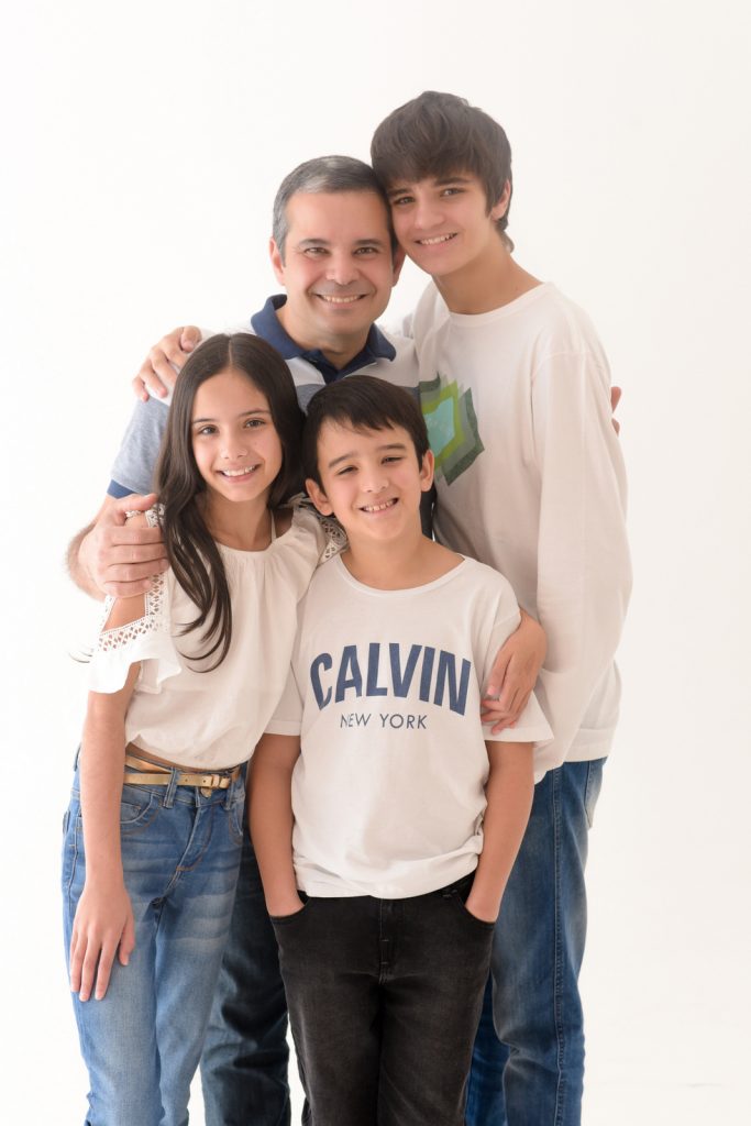 Victor-Caiaffa-com-Bernardo-Toledo-Caiaffa-Breno-Toledo-Caiaffa-e-Laura-Toledo-Caiaffa1
