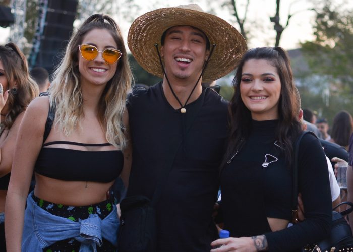 Regiele Rocha, cheia de estilo, na festa Fresh 2 Também na balada no Hotel Green Hill, Ariel Rezende, Luan Kawata e Katharine Almeida Foto: Brendha Torres