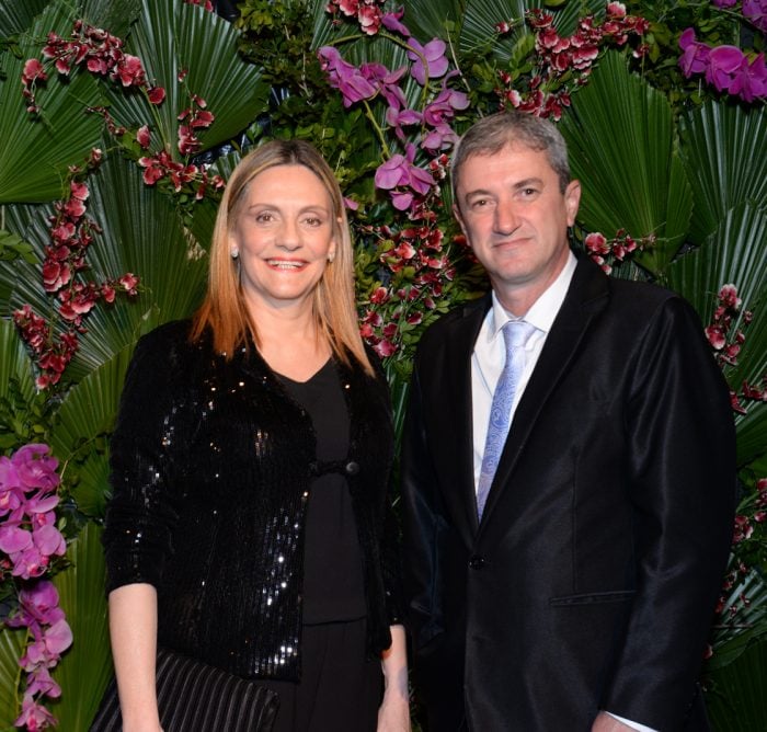 Alícia Gomes e Júlia Torres na noite da Danke 2 Valquíria Valadão e Denilson Abreu Romano na Estação São Pedro
