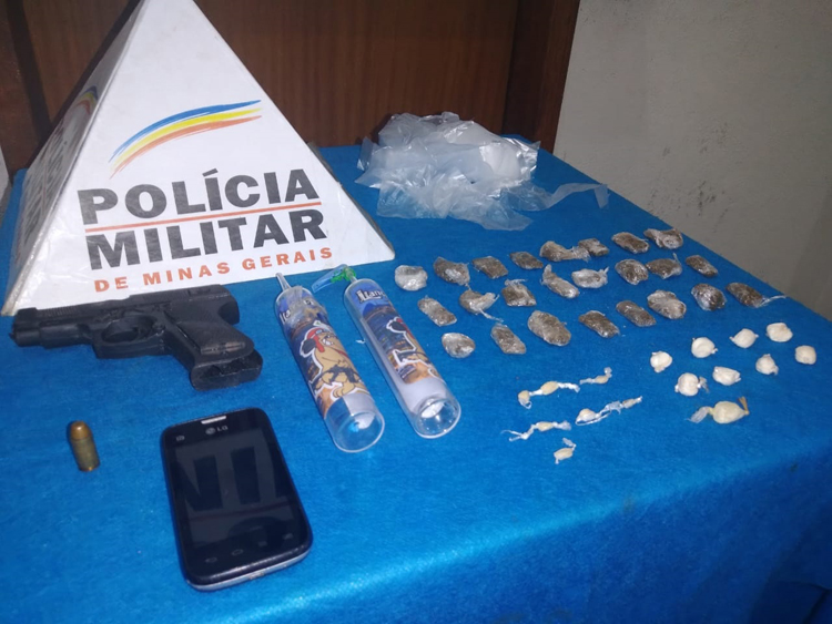 PM encontra armas e drogas na Zona Leste de JF 1 drogas são benedito PM