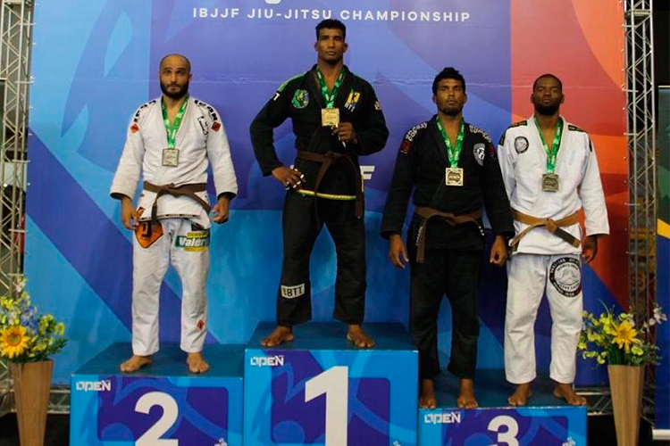 alexsander-jiu-jitsu alexsander-jiu-jitsu