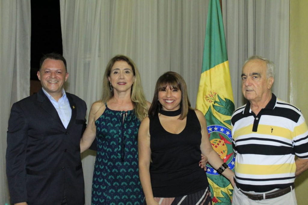 2-Jean-Menezes