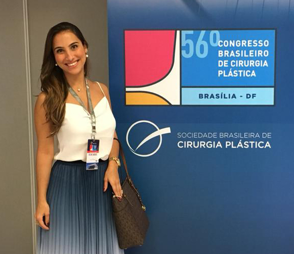 JF Por Aí... 1 Congresso em Brasília: A médica Evelyne Borges de Mattos Andrade participou do 56° Congresso Brasileiro de Cirurgia Plástica, que reuniu importantes nomes da especialidade no Centro Internacional de Convenções, um dos maiores e mais modernos espaços do país.