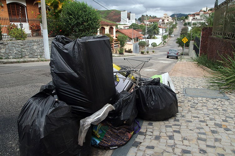 RUA-ANE-GÁRIOS-BAIRRO-BOM-CLIMA-
