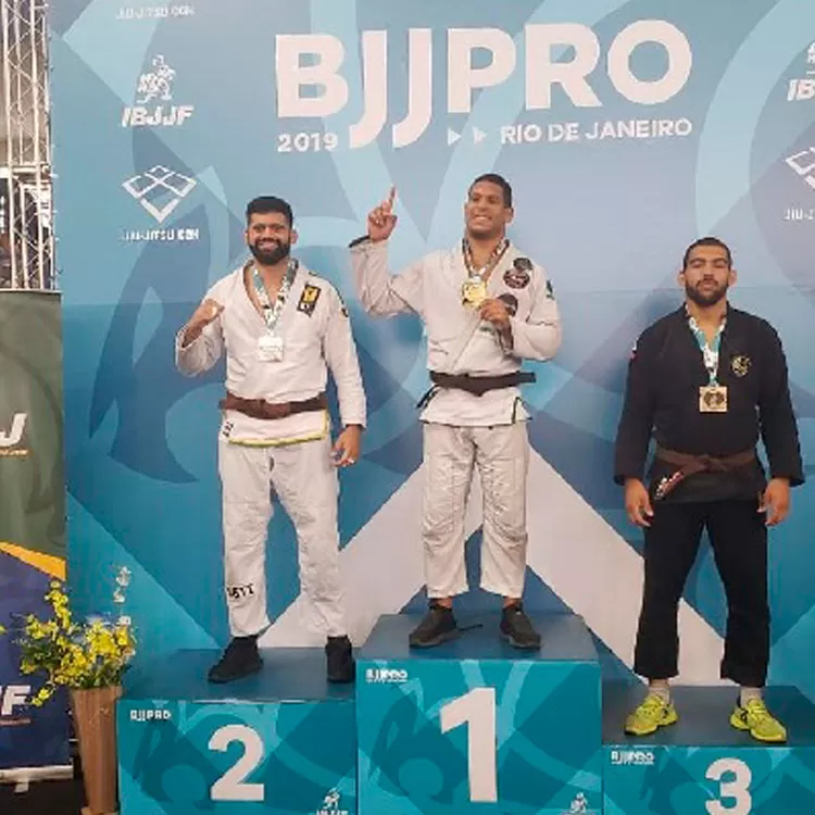 Sem-Título-4