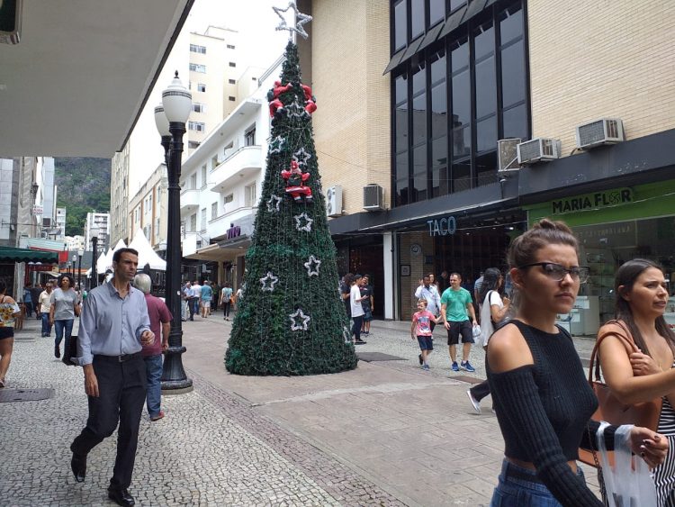 Comércio Natal 5 by Gabriel Ferreira Borges e1577135470642