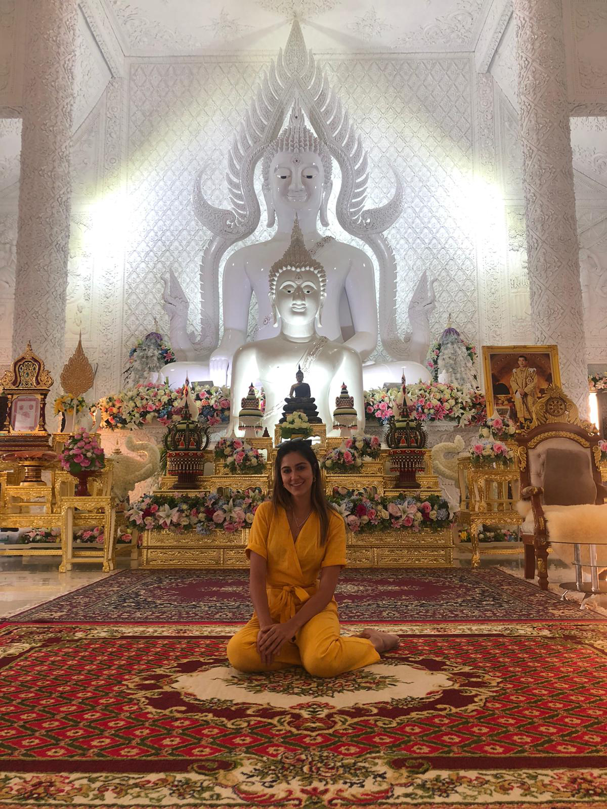 Lara-Passos-Alvin-091219-Bangkok-Tailândia-enviada-pelo-Zé-Kodak