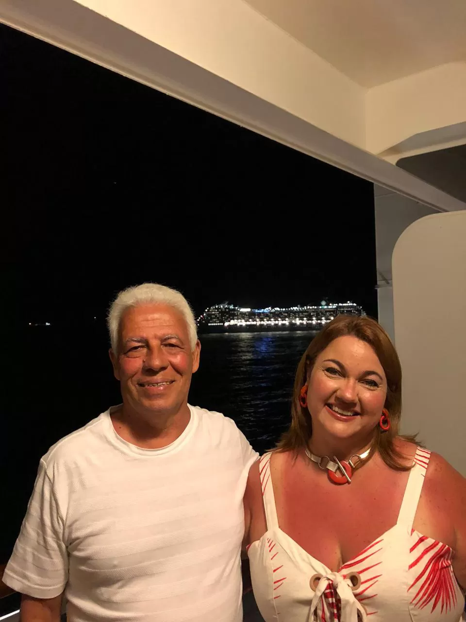 Dirceu-de-Souza-e-Alessandra-Sampaio-100120-MSC-Fantasia-no-réveillon-de-Copacabana-AAA