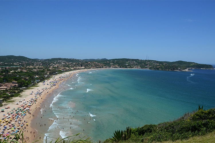 Praia com 2 km de extensão é a mais badala de Búzios; conheça 1 POST2