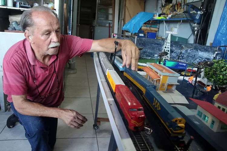 Ferroviário constrói maquete para eternizar paixão por trens 1 adair fernando priamo