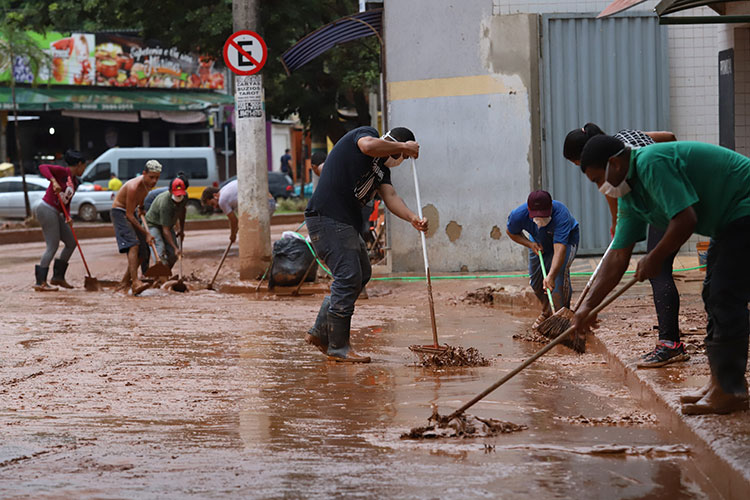 limpando-a-rua