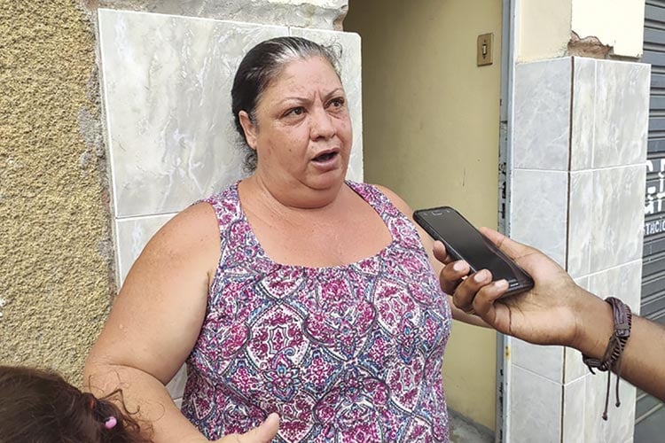 Imóveis seguem interditados após desabamentos na Zona Leste 2 moradora andreiapena by gabrielsilva