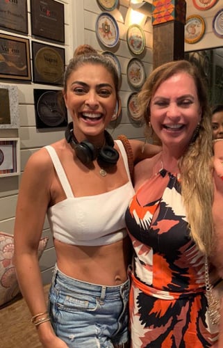 Juliana Paes e Patrícia Touma 040320 enviada pelo Cesar Romero