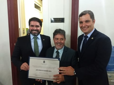 Newton Cardoso Jr José Soter Figuerôa e Marlon Siqueira