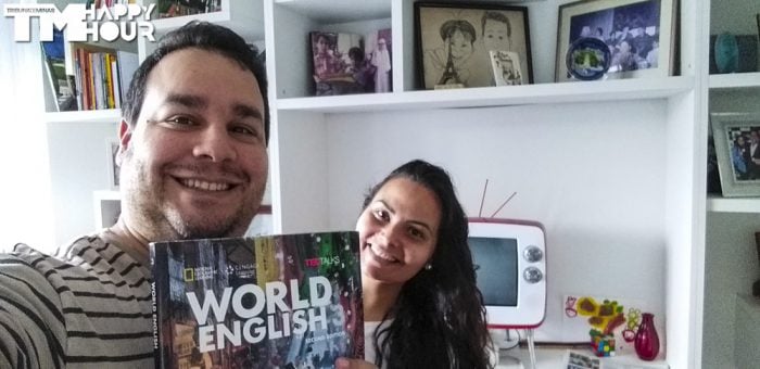 O casal Hosseyn e Ellen Shayani aproveitando para fazer um upgrade em seu idioma