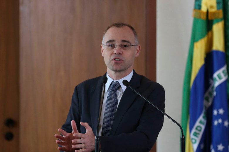 mendonça by josé cruz abr